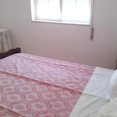 Charming In Albufeira, 60 M², Mountain View 公寓 *