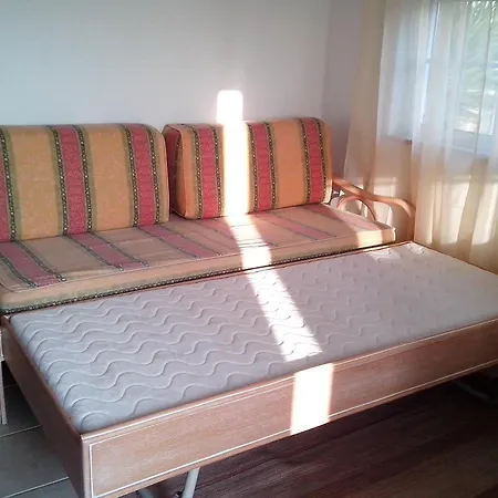 Charming In Albufeira, 60 M², Mountain View 아파트 *