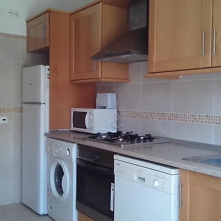 Charming In Albufeira, 60 M², Mountain View