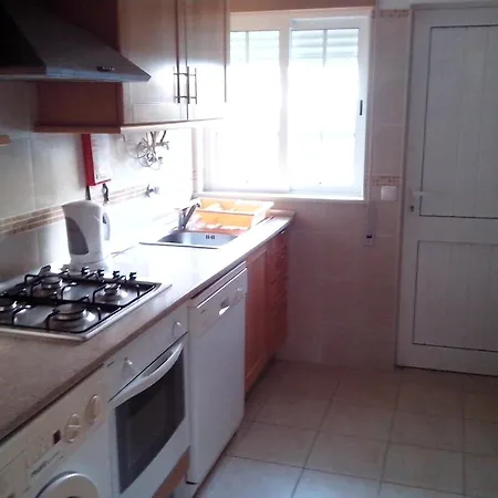 Charming In Albufeira, 60 M², Mountain View * 알부페이라