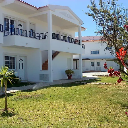 Appartement Charming In Albufeira, 60 M², Mountain View Albufeira