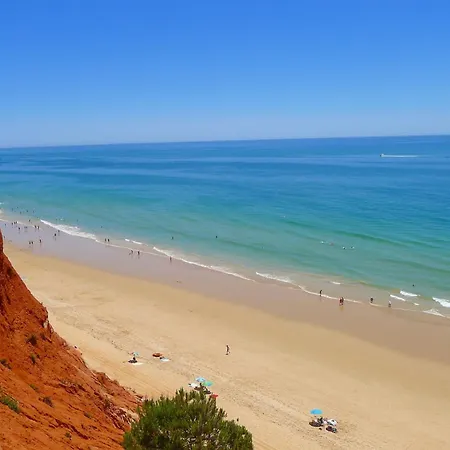 아파트 Charming In Albufeira, 60 M², Mountain View