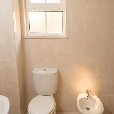 Charming In Albufeira, 60 M², Mountain View