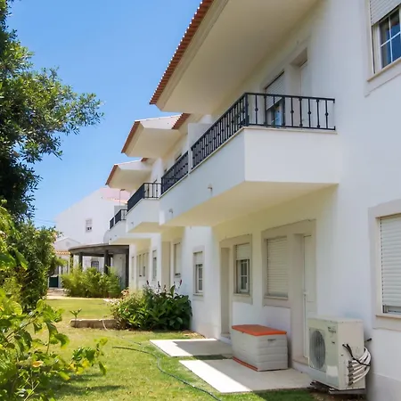 Charming In Albufeira, 60 M², Mountain View 알부페이라